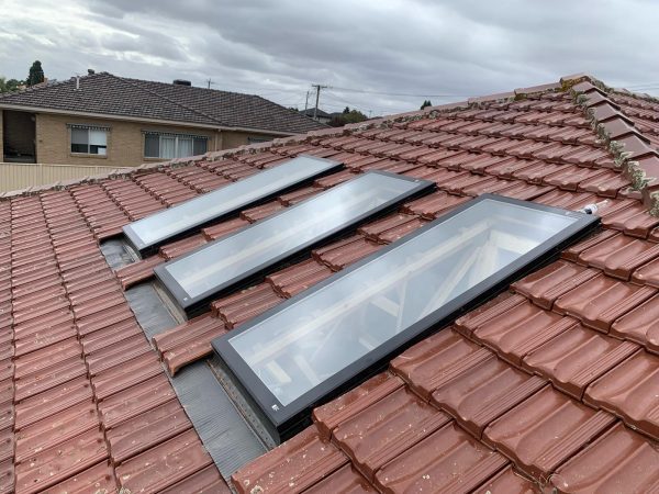 VIVID Fixed Skylight 750mm X 1600mm - Image 3